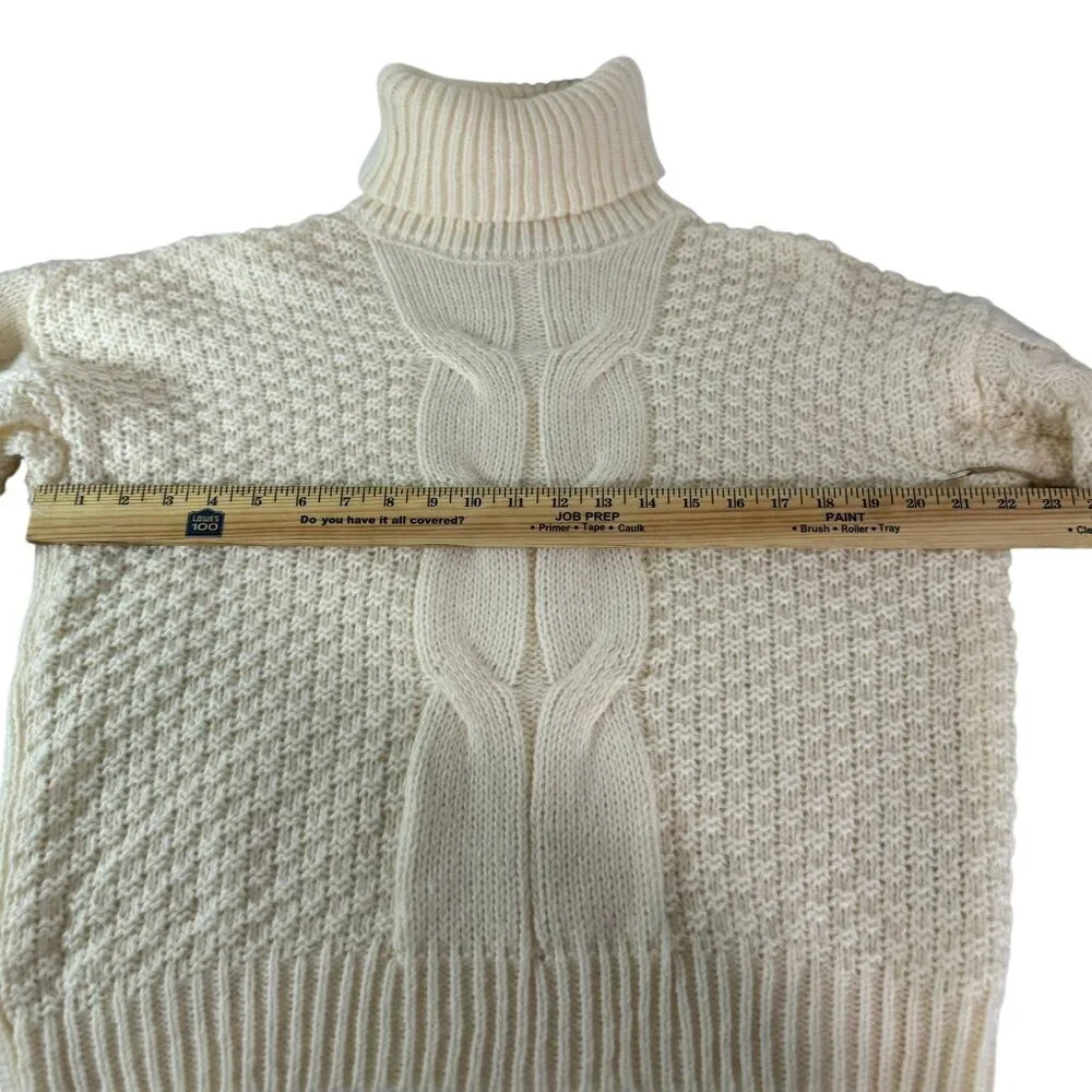 Woven Heart Cream Chunky Knit Turtleneck Sweater M NWT | Cable Sleeve Pullover